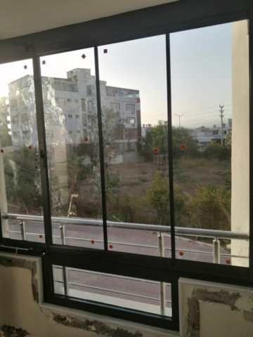 Mersin Zaferpen Cam Balkon