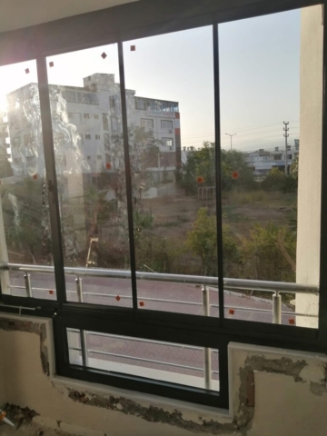 Mersin Zaferpen Cam Balkon